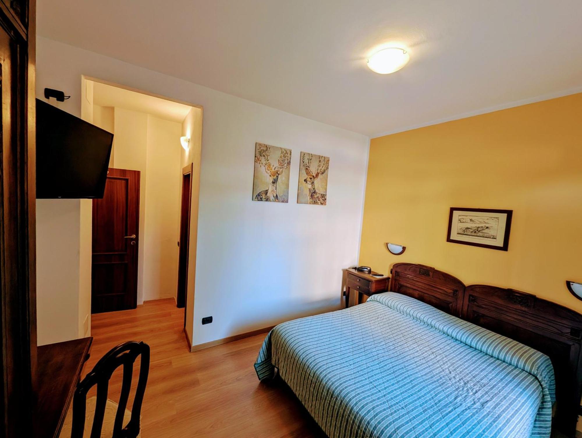 Hotel La Locanda Стреза Екстер'єр фото